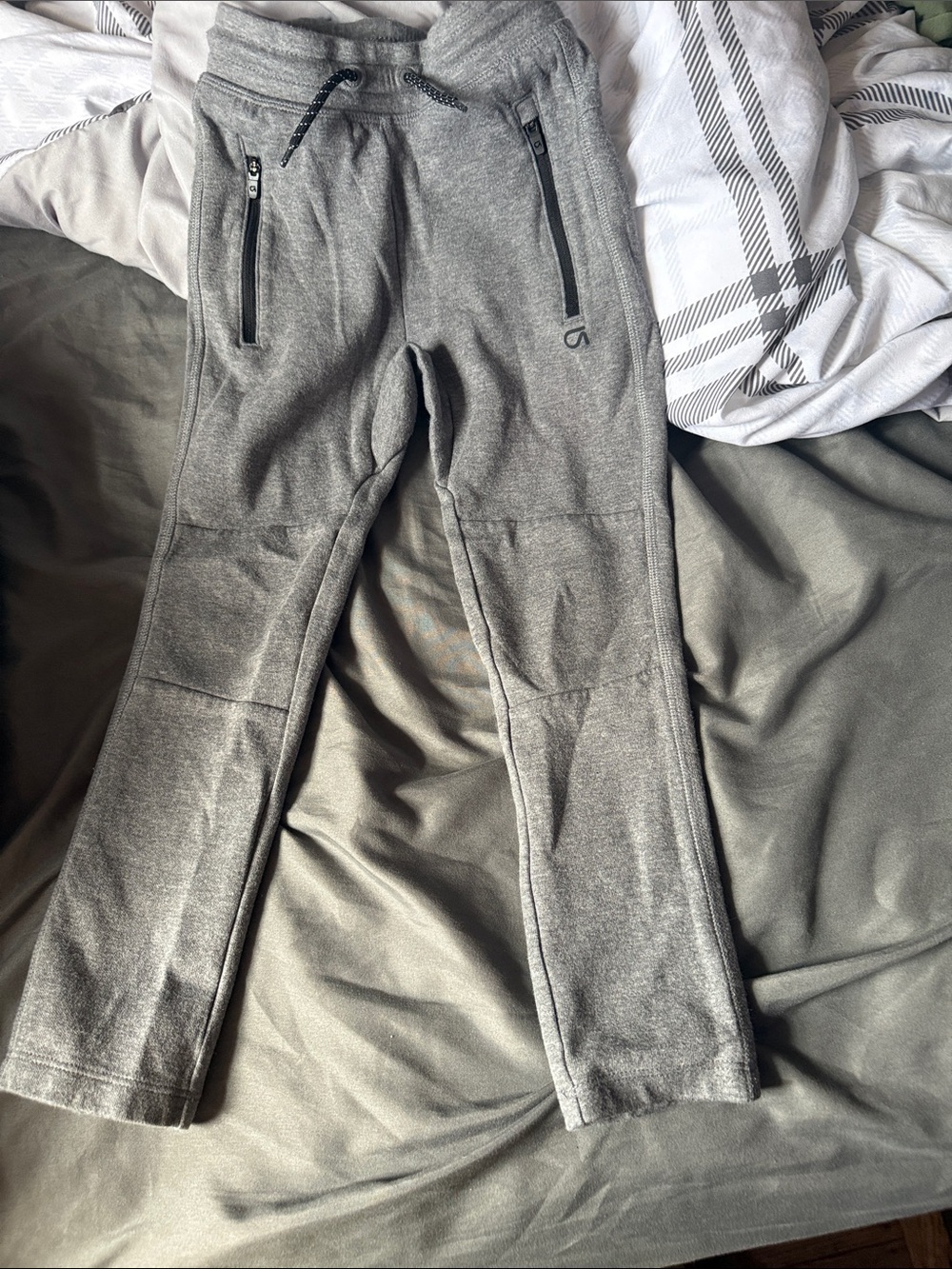GAP Kids Gray Sweatpants Joggers with Zipper Pockets